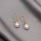 Women's Retro Stylish Water Drop Pearl Earrings