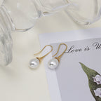 Women's Retro Stylish Water Drop Pearl Earrings