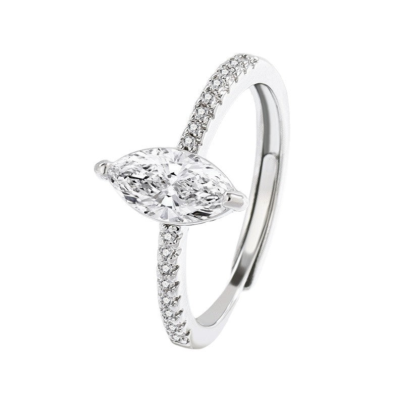 Horse-Eye Moissanite Ring For Women Light Luxury With A High-End Vibe